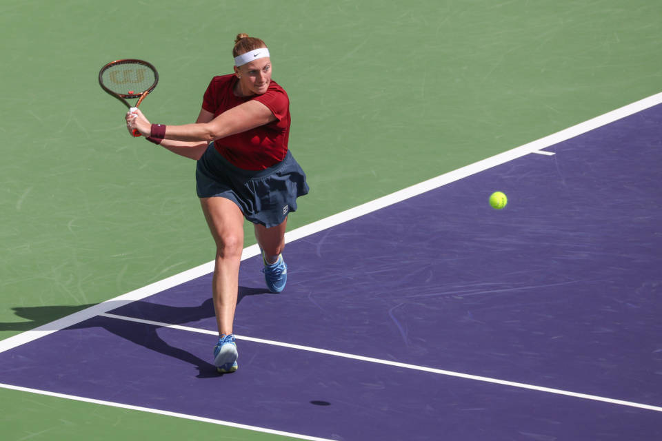 JIUYOU-科维托娃重返赛场，出色防守首场状态出色，老鹰观众沸腾！再创辉煌时刻(勇士134112老鹰)