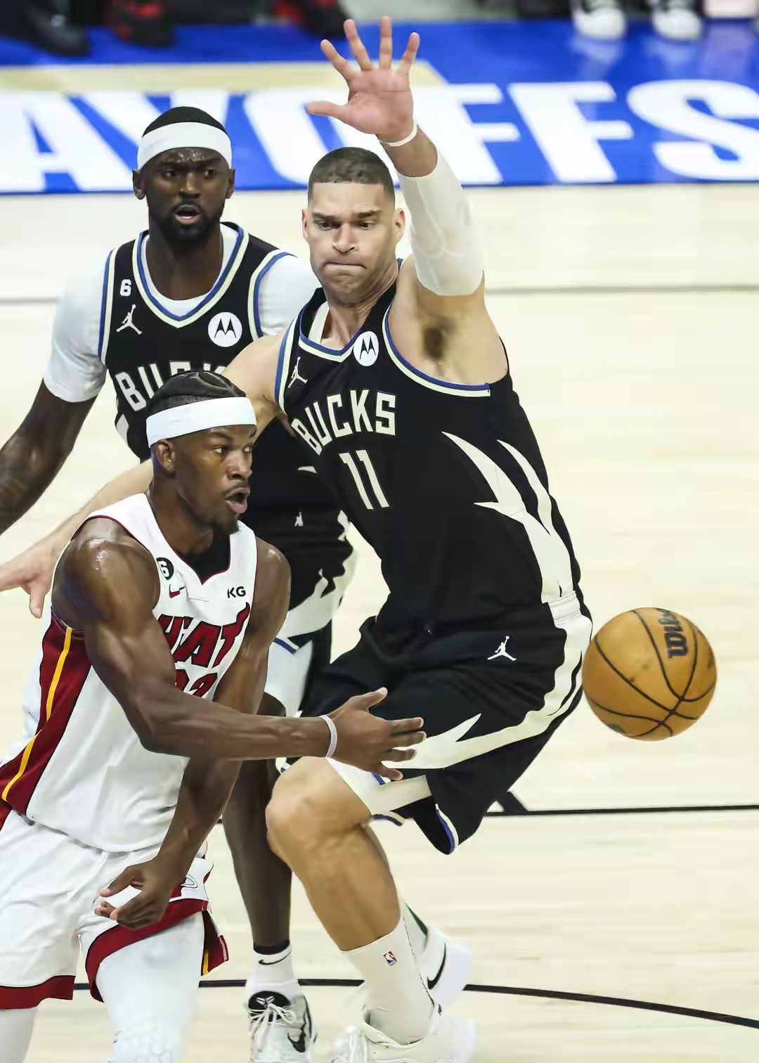 九游体育-包含Ming连续十五场比赛得分超过突破纪录,雄鹿挑战极限!的词条