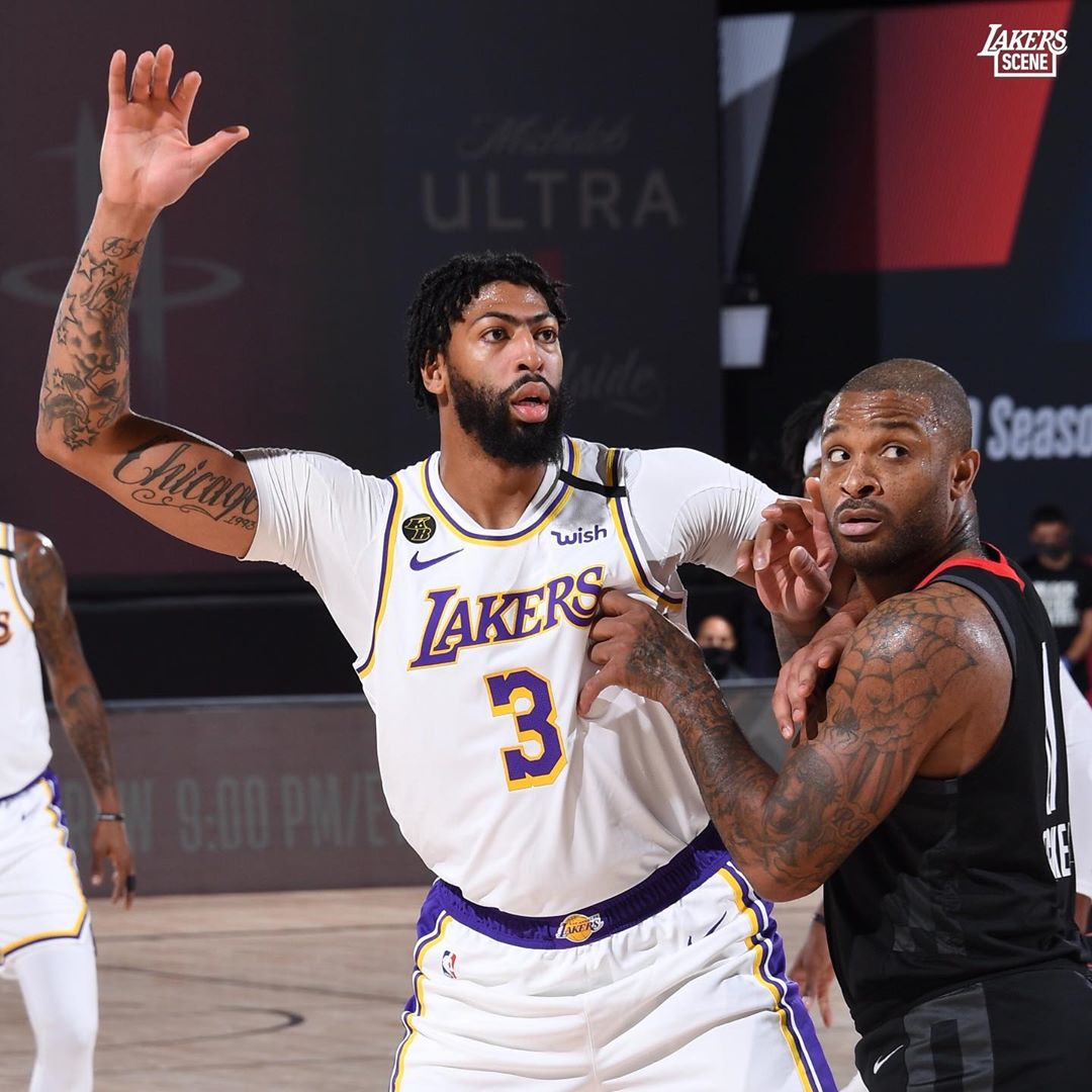 JIUYOU-浓眉哥连续五场比赛得分超过势不可挡，皇家马德里挑战极限！的简单介绍