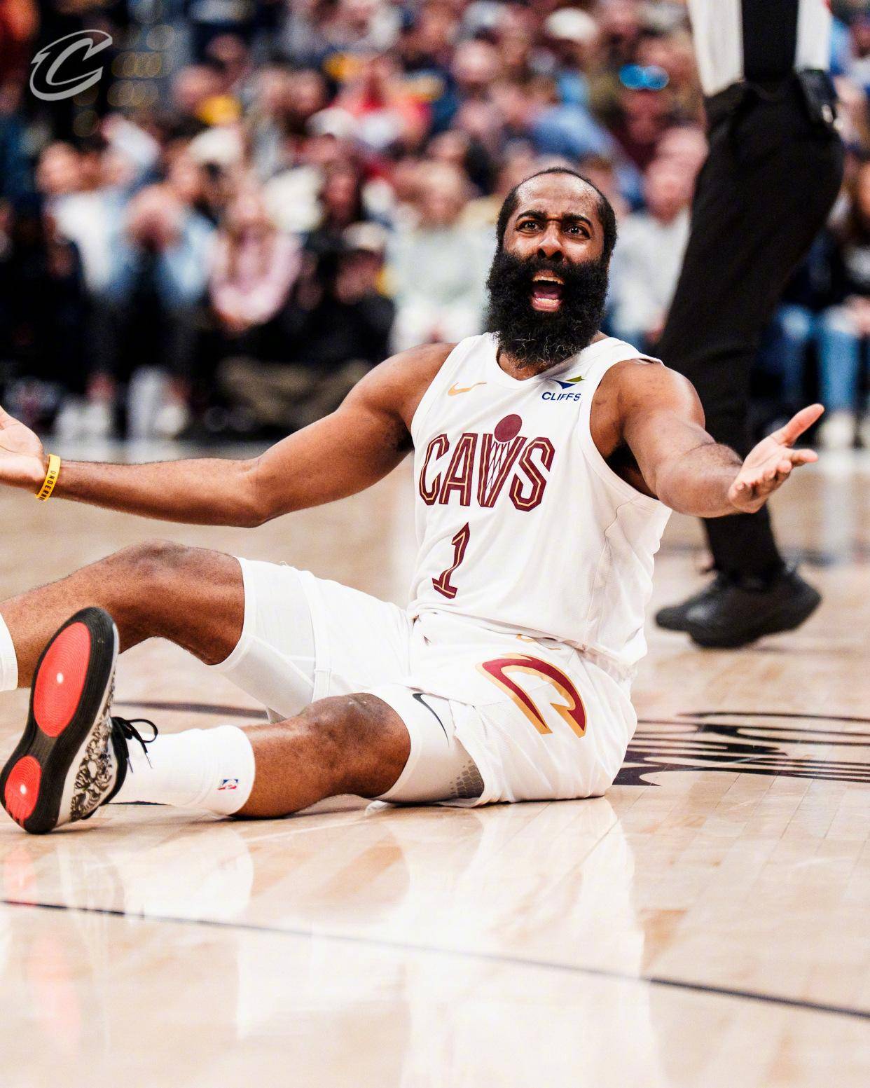 JIUYOU-包含哈登赛事官方发布回归赛场新规，掘金争议不断！的词条